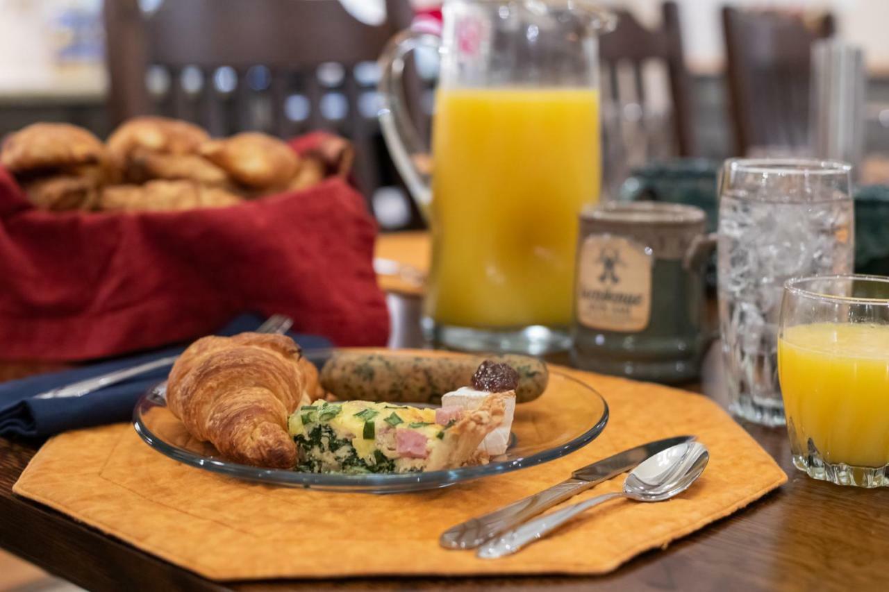 Bienvenue Mon Ami Bed And Breakfast アマイト エクステリア 写真